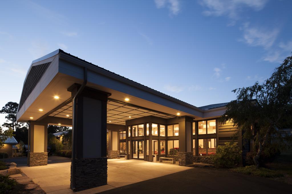 Ramada By Wyndham Rock Hill At Sullivan Center Exteriör bild